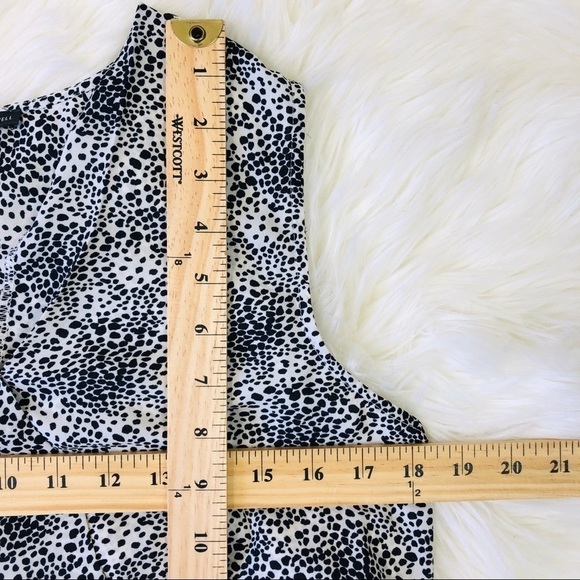 Adrianna Papell Sleeveless Wrap Blouse Top NWT - Picture 5 of 8